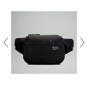NWT Lululemon Clean Lines Belt Bag Black 2L Crossbody Unisex Fanny Pack